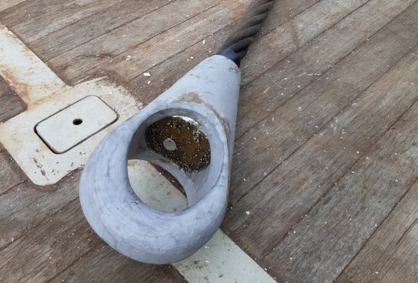 Casting of rope bulb