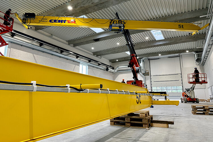 Traverskraner fra CERTEX Danmark A/S monteres | © CERTEX Danmark A/S
