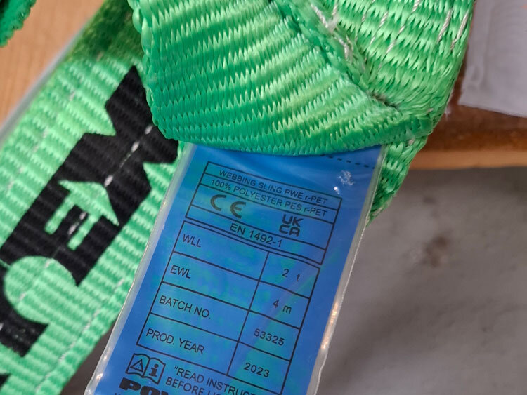 Label på polyester løftestrop Label på polyester løftestrop